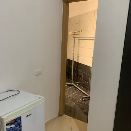 Apartment For Two Person With Aut Balcony